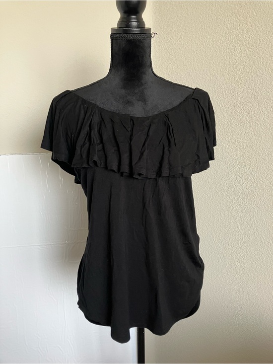 Cable & Gauge Tops - Cable & Gauge Black Ruffle Off-Shoulder Top
